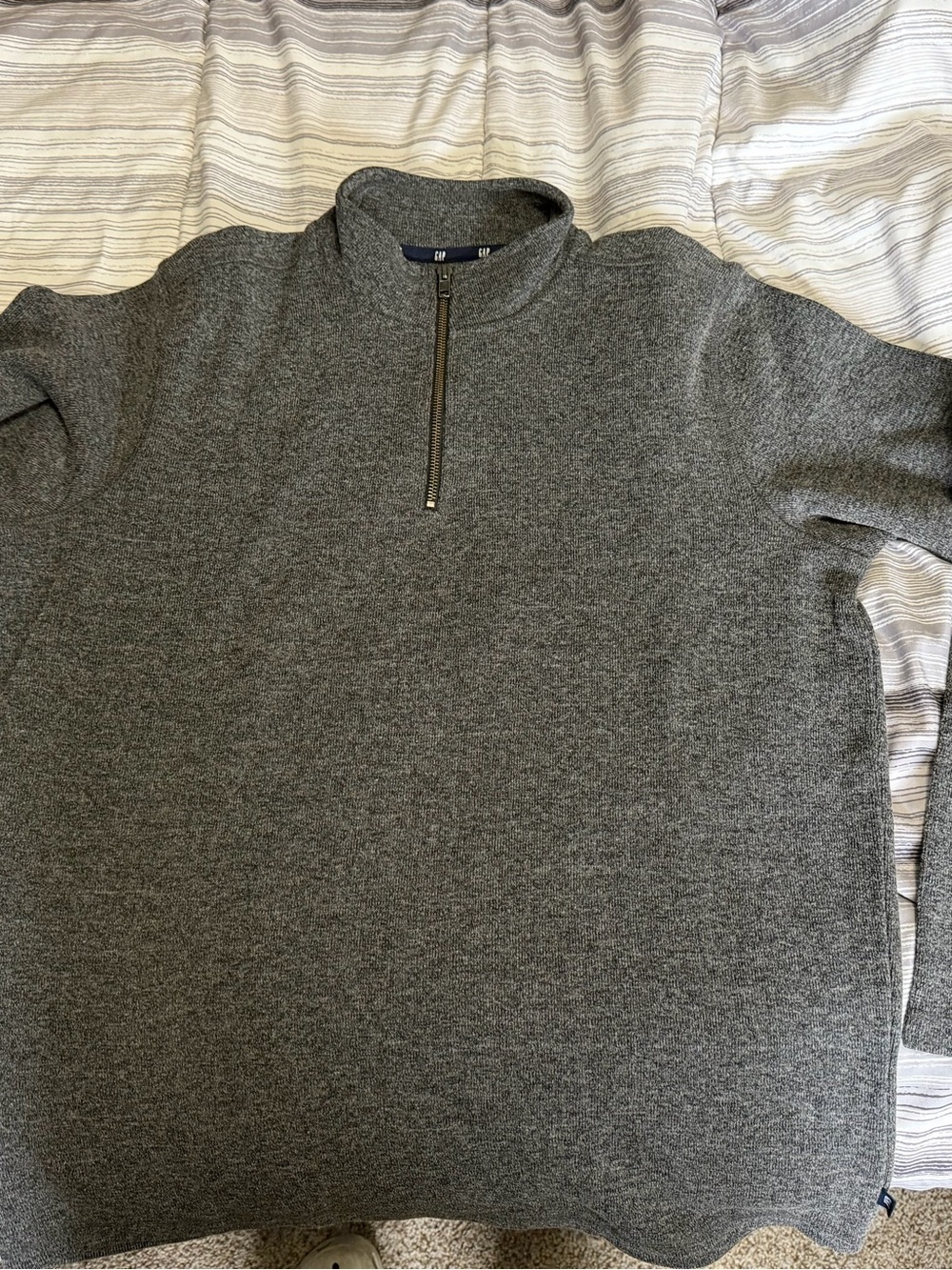 GAP Men's Dark Heather Gray Quarter-Zip Sweater - NEW